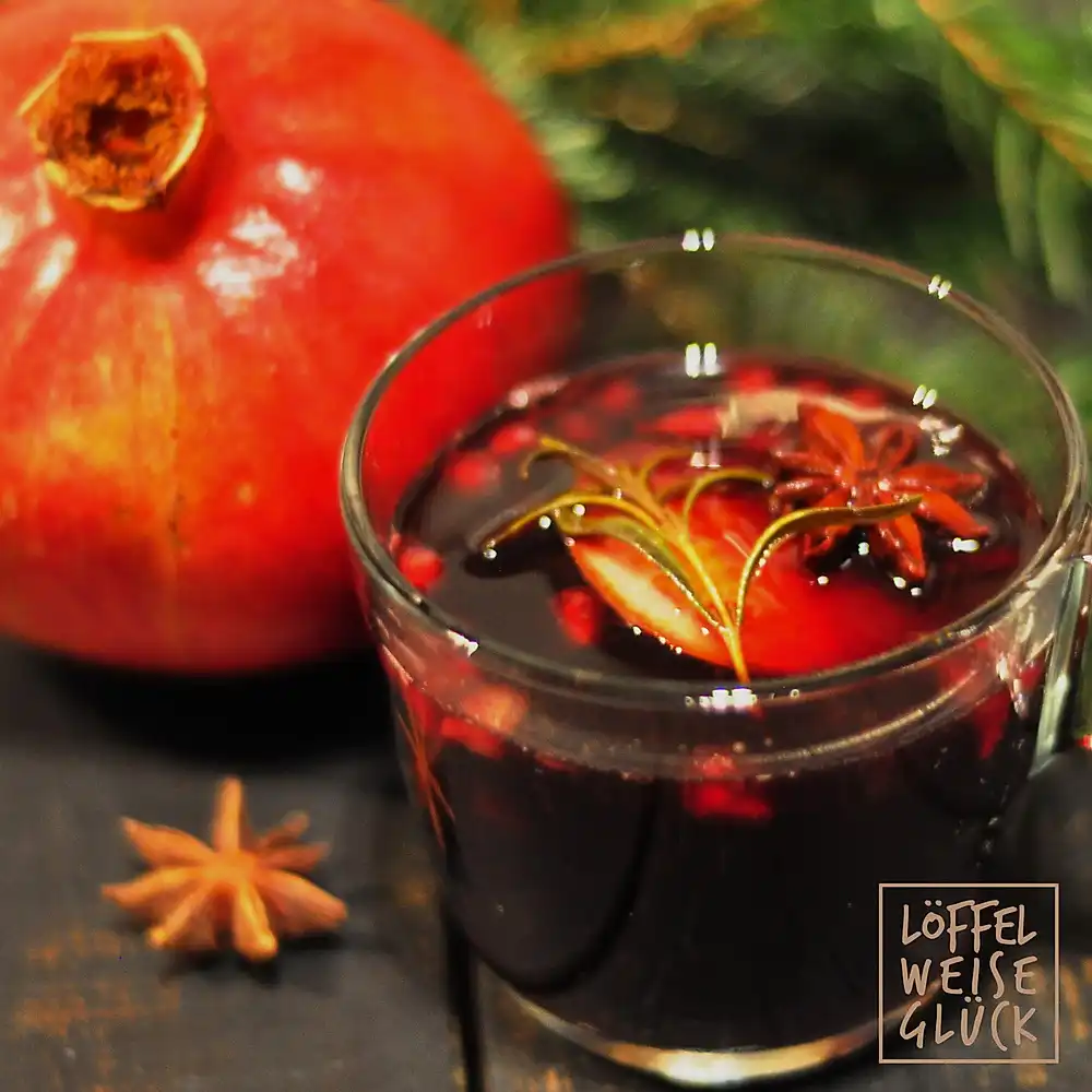 Granatapfel-Glühwein