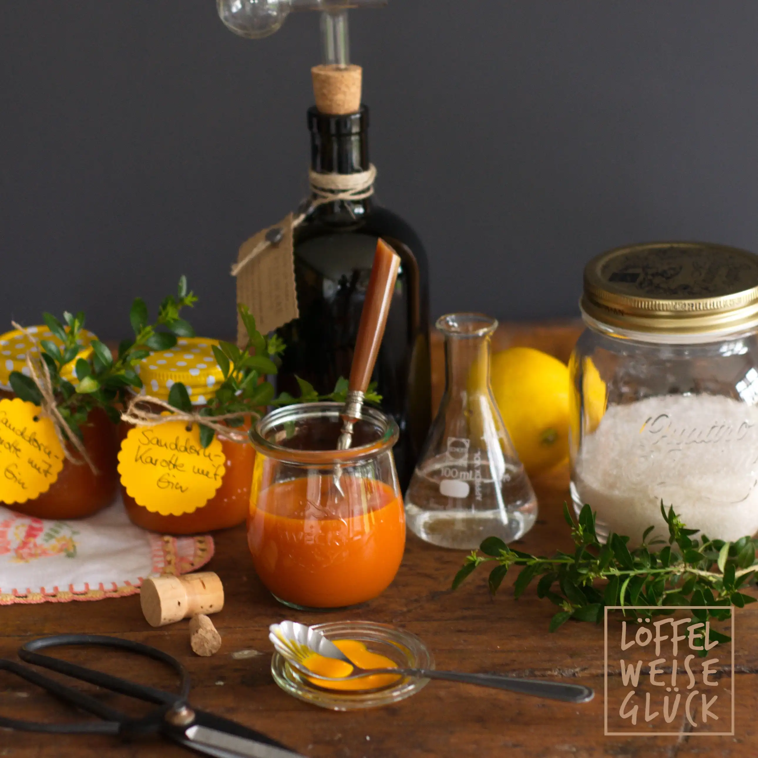 Sanddorn-Karotte-Gelee mit einem Schuss GIN