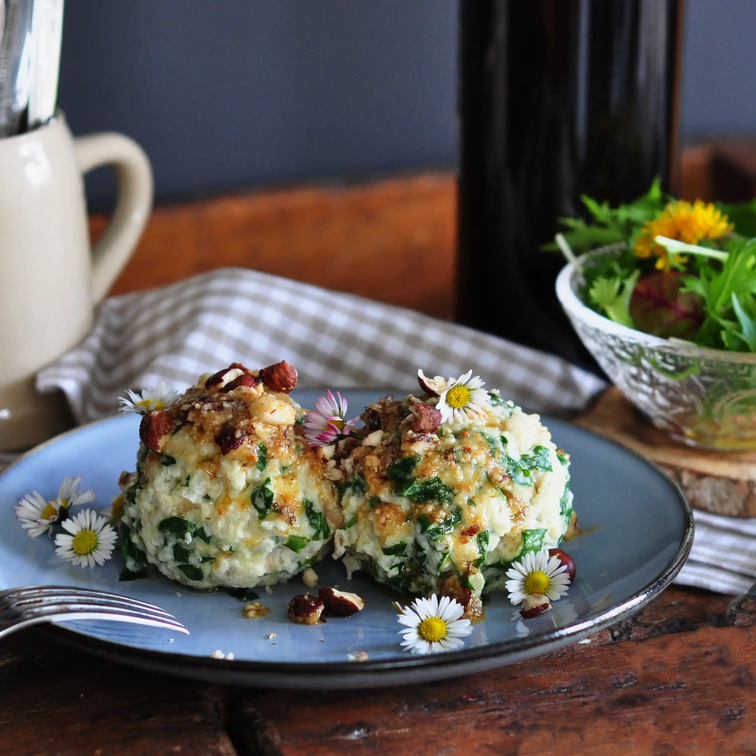 Spinat-Ricotta-Knödel mit Nuss-Butter